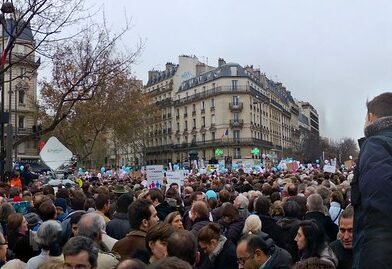 Nearly 1,000 Arrested in France After Another Day of Mass Protests